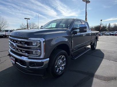 New 2026 Ford F350 Lariat w/ Lariat Ultimate Package