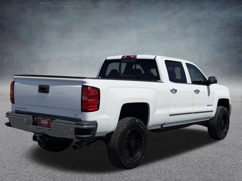 Used 2016 Chevrolet Silverado 2500 LTZ w/ LTZ Plus Package RWD image 3