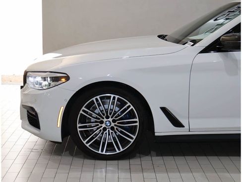 Used 2019 BMW 540i xDrive w/ M Sport Package AWD/4WD image 4