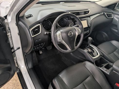 Used 2016 Nissan Rogue SL AWD/4WD image 8