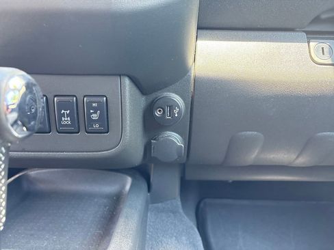 Used 2019 Nissan Frontier PRO-4X AWD/4WD image 19