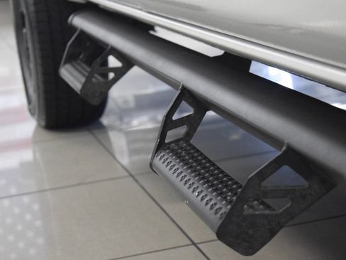 Used 2017 Toyota Tacoma TRD Pro AWD/4WD image 25