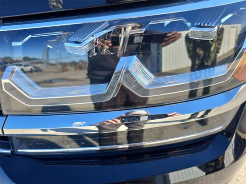 Used 2018 Volkswagen Atlas SE image 27