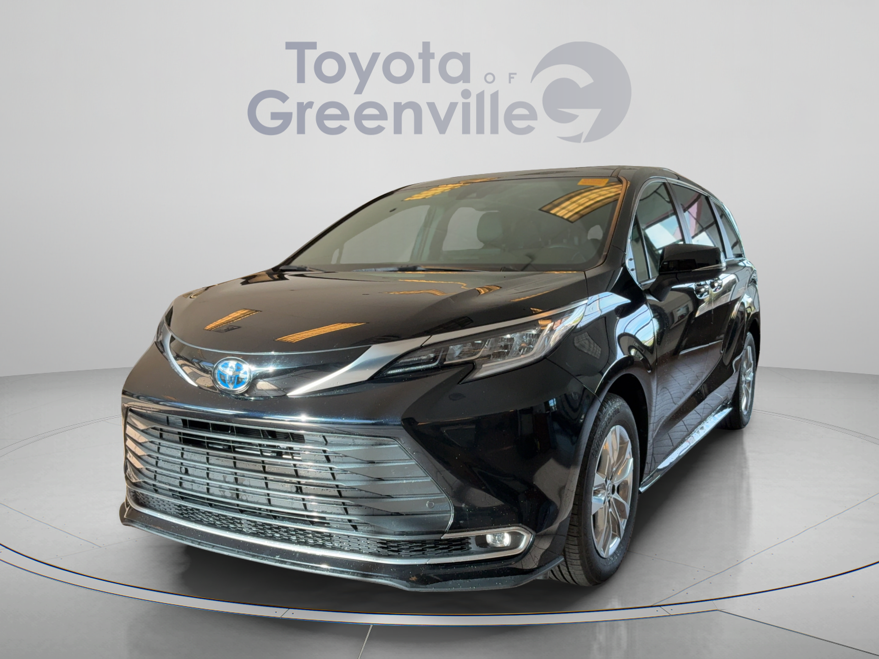 Certified 2025 Toyota Sienna Limited AWD/4WD image 1