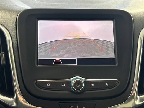 Used 2022 Chevrolet Equinox LT FWD image 39