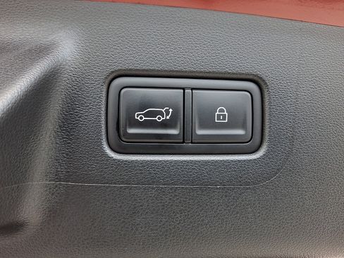 Used 2025 Hyundai Santa Fe Calligraphy FWD image 31