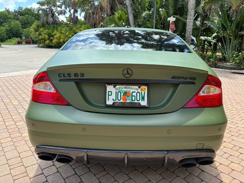 Used 2007 Mercedes-Benz CLS 63 AMG image 3