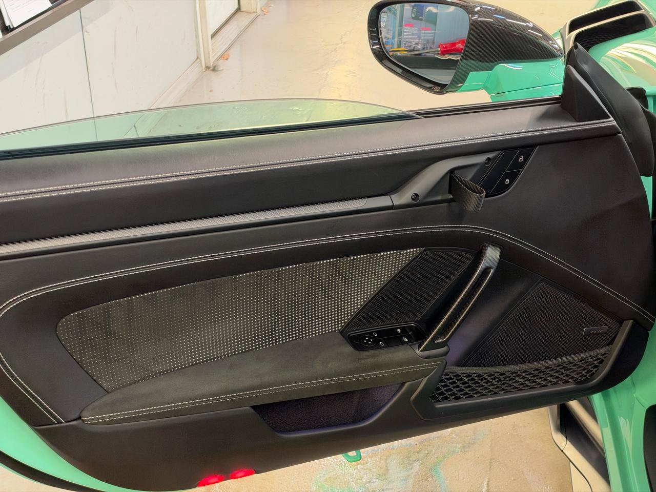 Used 2024 Porsche 911 GT3 RS RWD image 18
