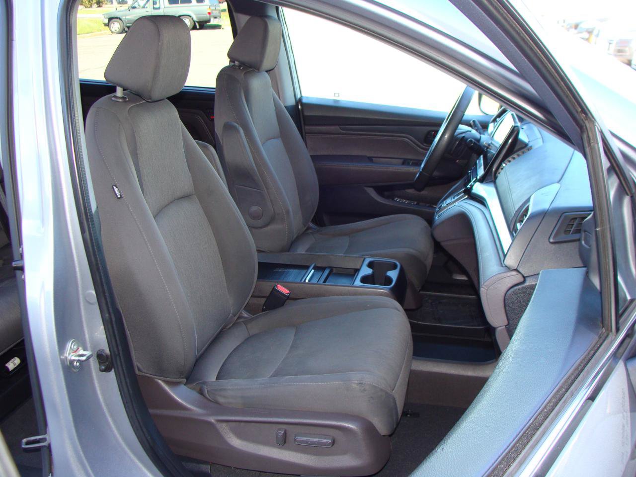 Used 2020 Honda Odyssey EX image 11