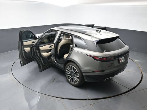 Used 2018 Land Rover Range Rover Velar R-Dynamic HSE AWD/4WD image 60