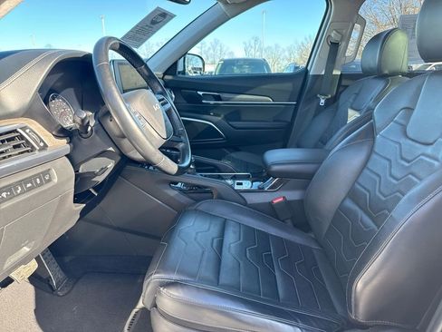 Used 2022 Kia Telluride SX w/ SX Prestige Package image 21