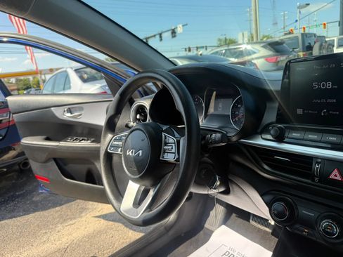 Used 2023 Kia Forte LXS w/ LXS Technology Package FWD image 24