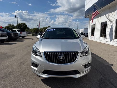 Used 2018 Buick Envision Premium AWD/4WD image 2