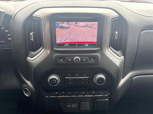 Used 2024 Chevrolet Silverado 1500 Custom Trail Boss w/ Turbomax Blackout Package image 13