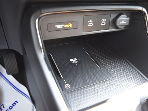 Certified 2026 Honda CR-V EX image 24
