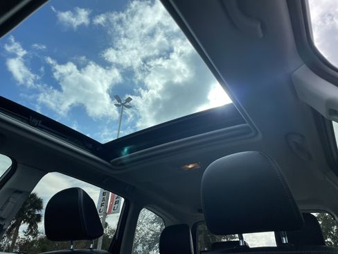 Used 2017 Subaru Forester 2.0XT Touring image 23