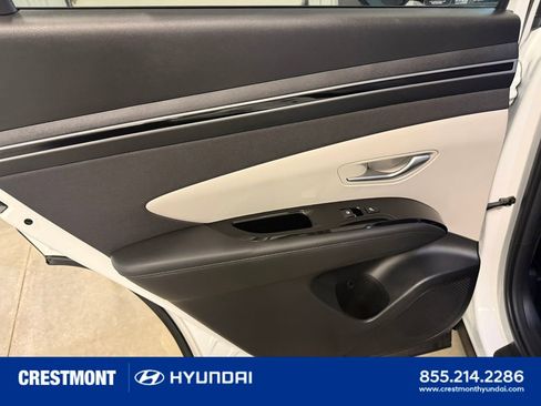 Used 2023 Hyundai Tucson Limited AWD/4WD image 25