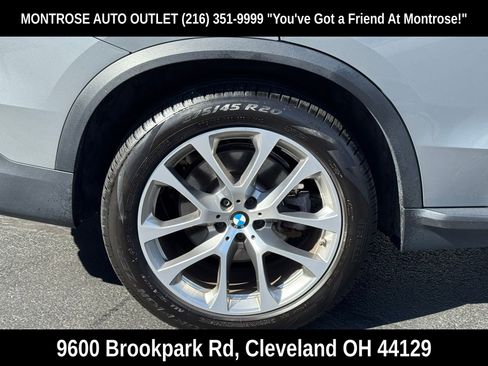 Used 2024 BMW X5 xDrive40i w/ Premium Package image 61