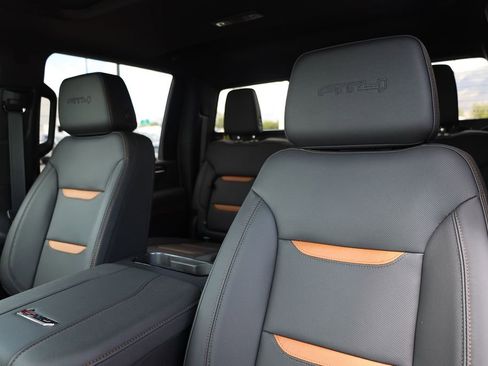New 2026 GMC Sierra 3500 AT4 w/ Technology Package AWD/4WD image 18