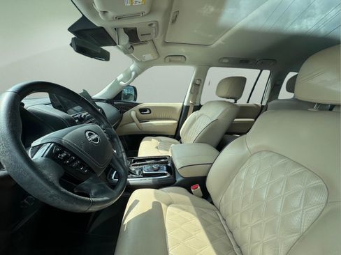 Used 2023 Nissan Armada Platinum w/ Captain's Chairs Package AWD/4WD image 4