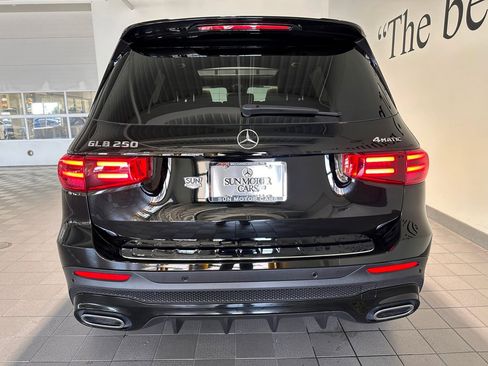 Certified 2024 Mercedes-Benz GLB 250 4MATIC image 5