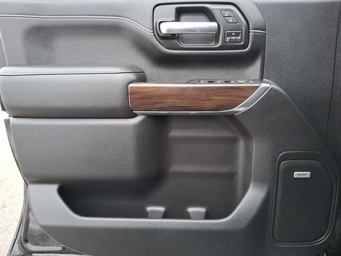 Used 2020 GMC Sierra 2500 SLT image 12