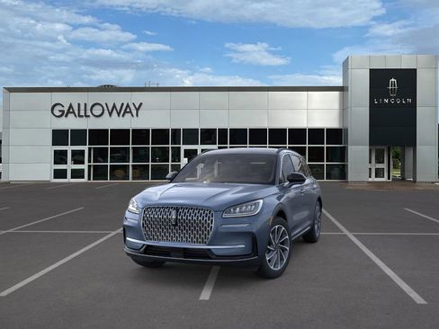 New 2026 Lincoln Corsair Premiere image 2