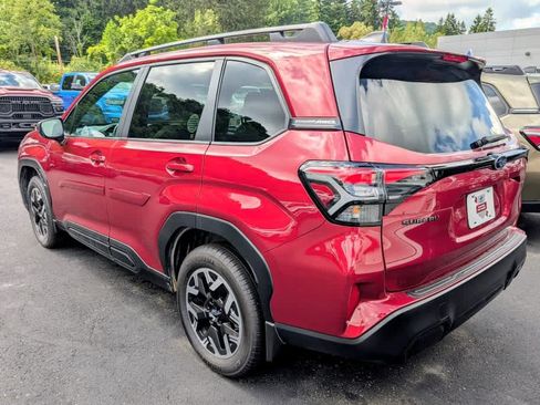 Used 2026 Subaru Forester Premium AWD/4WD image 4