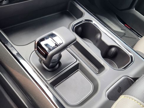 New 2026 Chevrolet Silverado 1500 ZR2 w/ LPO, Dark Essentials Package AWD/4WD image 19