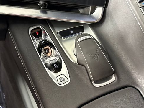 Used 2025 Chevrolet Corvette Stingray Convertible w/ Battery Protection Package RWD image 40