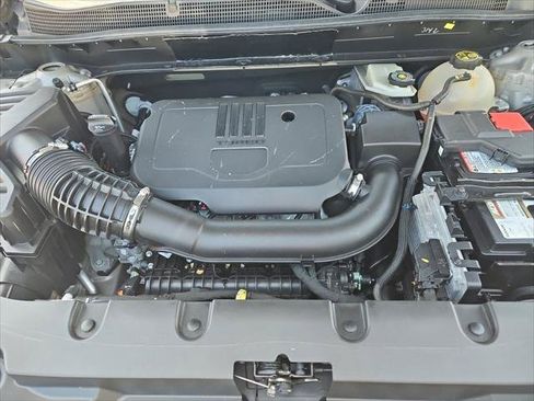 Used 2021 Chevrolet Blazer LT FWD image 19