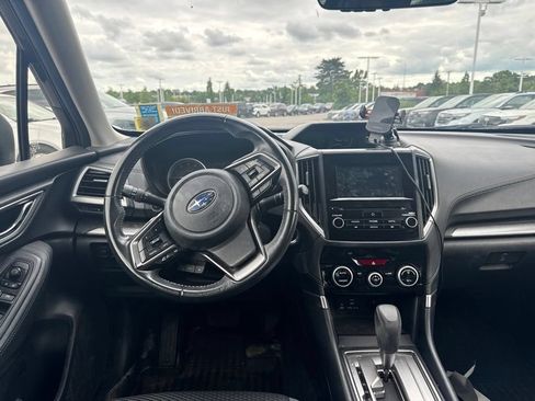 Used 2021 Subaru Forester Premium AWD/4WD image 11