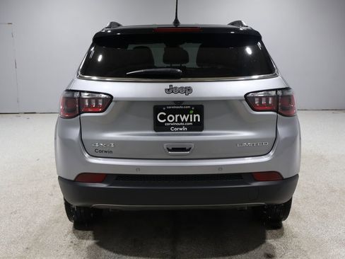 Used 2024 Jeep Compass Limited image 3