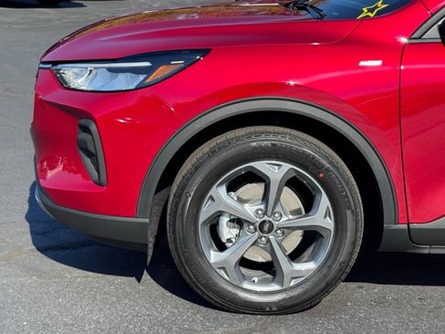 New 2026 Ford Escape ST-Line w/ Cold Weather Package image 34