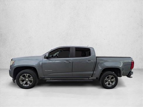 Used 2019 Chevrolet Colorado Z71 image 2