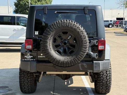Used 2015 Jeep Wrangler Sport AWD/4WD image 5