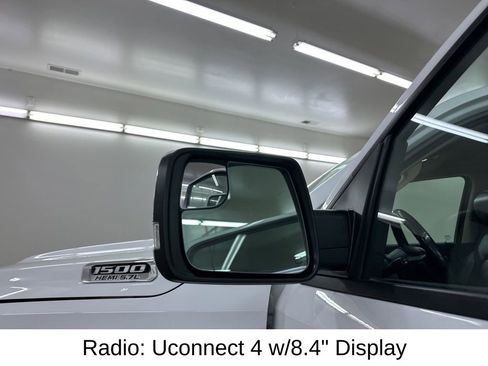 Used 2020 RAM 1500 Laramie AWD/4WD image 18