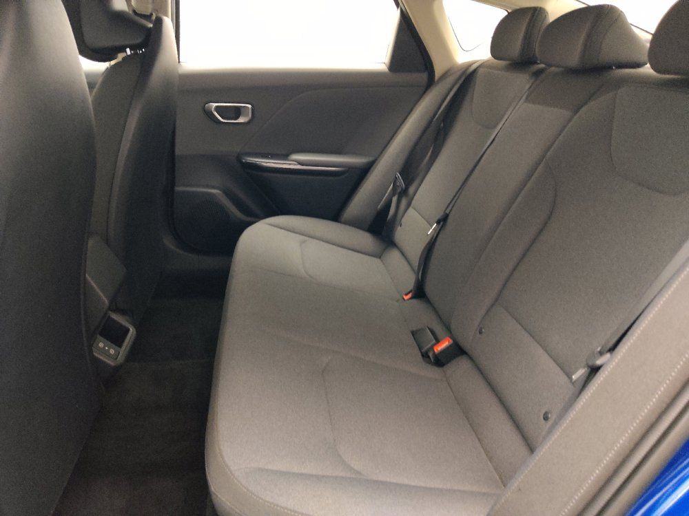 Used 2025 Kia K4 FWD image 18