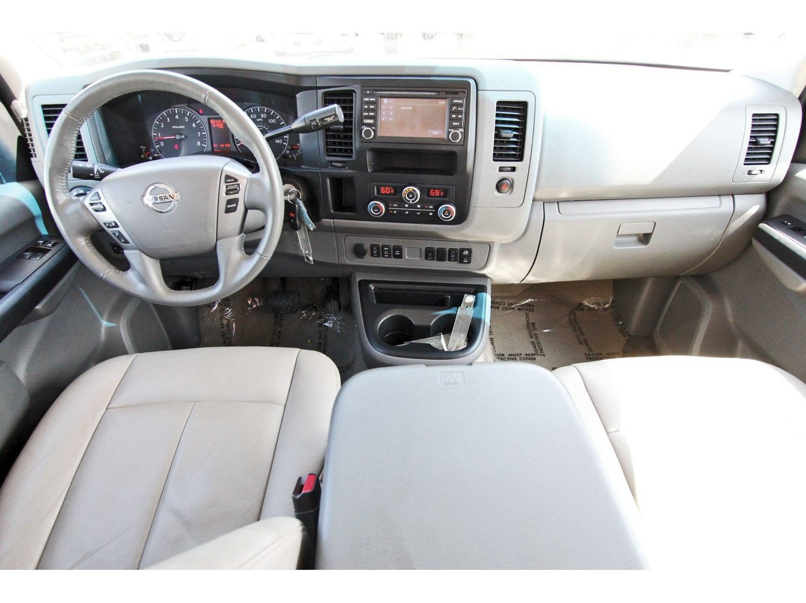 Used 2018 Nissan NV 3500 SL RWD image 13