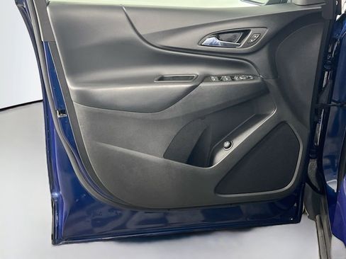 Used 2022 Chevrolet Equinox LT image 16