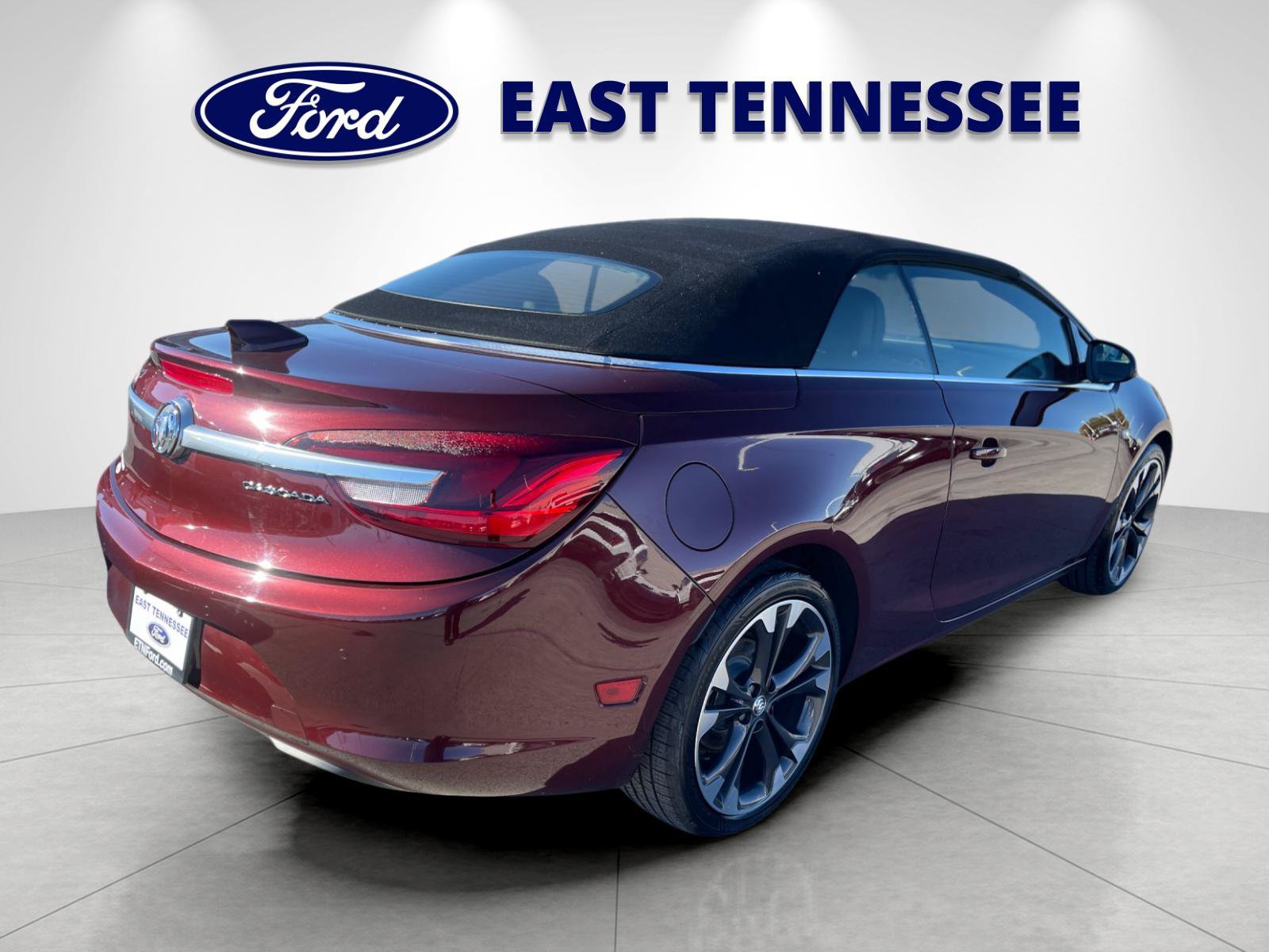Used 2019 Buick Cascada Premium FWD image 3