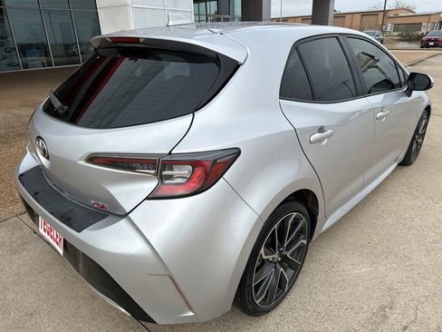 Used 2019 Toyota Corolla XSE image 7