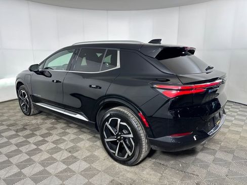 Used 2024 Chevrolet Equinox EV LT w/ LPO, All-Weather Mat Package image 5