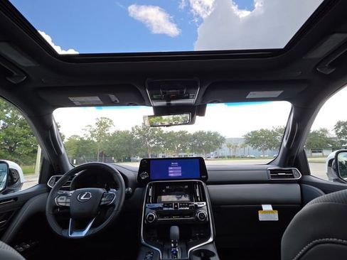 New 2026 Lexus LX 700h Luxury AWD/4WD image 21