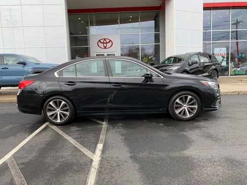 Used 2019 Subaru Legacy 2.5i Limited image 2