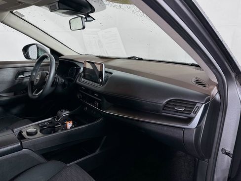 Used 2023 Nissan Rogue SV AWD/4WD image 36