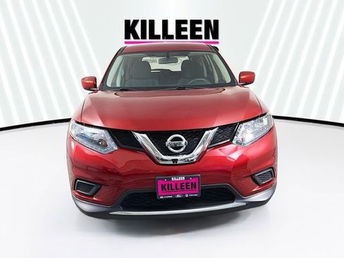 Used 2016 Nissan Rogue S image 2