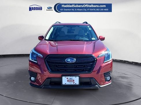 Used 2024 Subaru Forester Premium AWD/4WD image 8