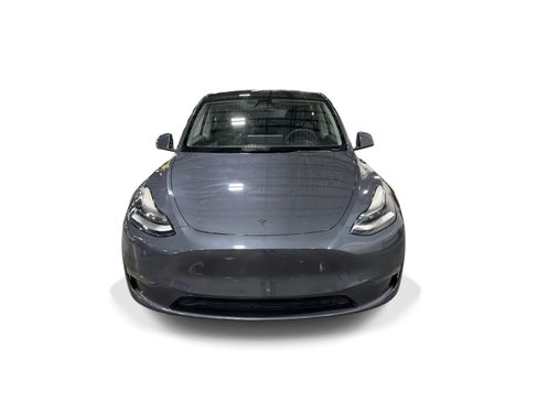 Certified 2023 Tesla Model Y AWD image 2