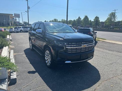 Used 2021 Chevrolet Tahoe Premier w/ Premium Package RWD image 6
